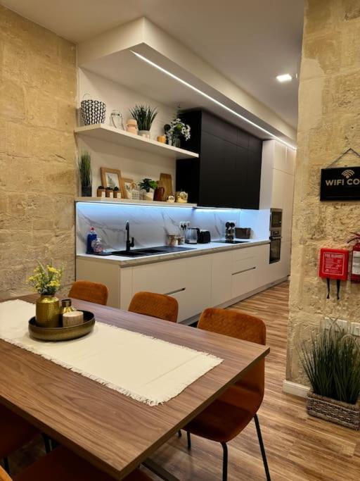 Townhouse 26 In Sliema, Malta Villa Exterior foto